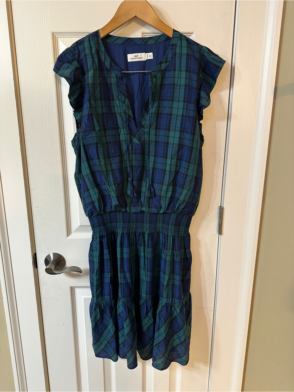 Vineyard Vines Blackwatch plaid dress Ruffle Preppy Classic Medium EUC